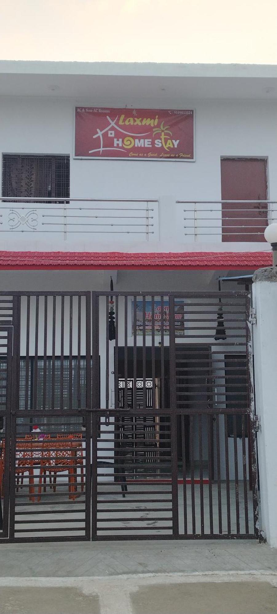 Laxmi Home Stay Ghura Exteriör bild